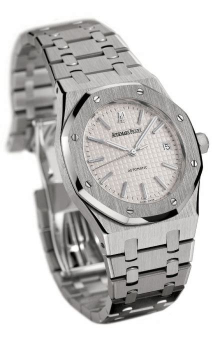 audemars piguet royal oak quadrante bianco|audemars piguet regal oak.